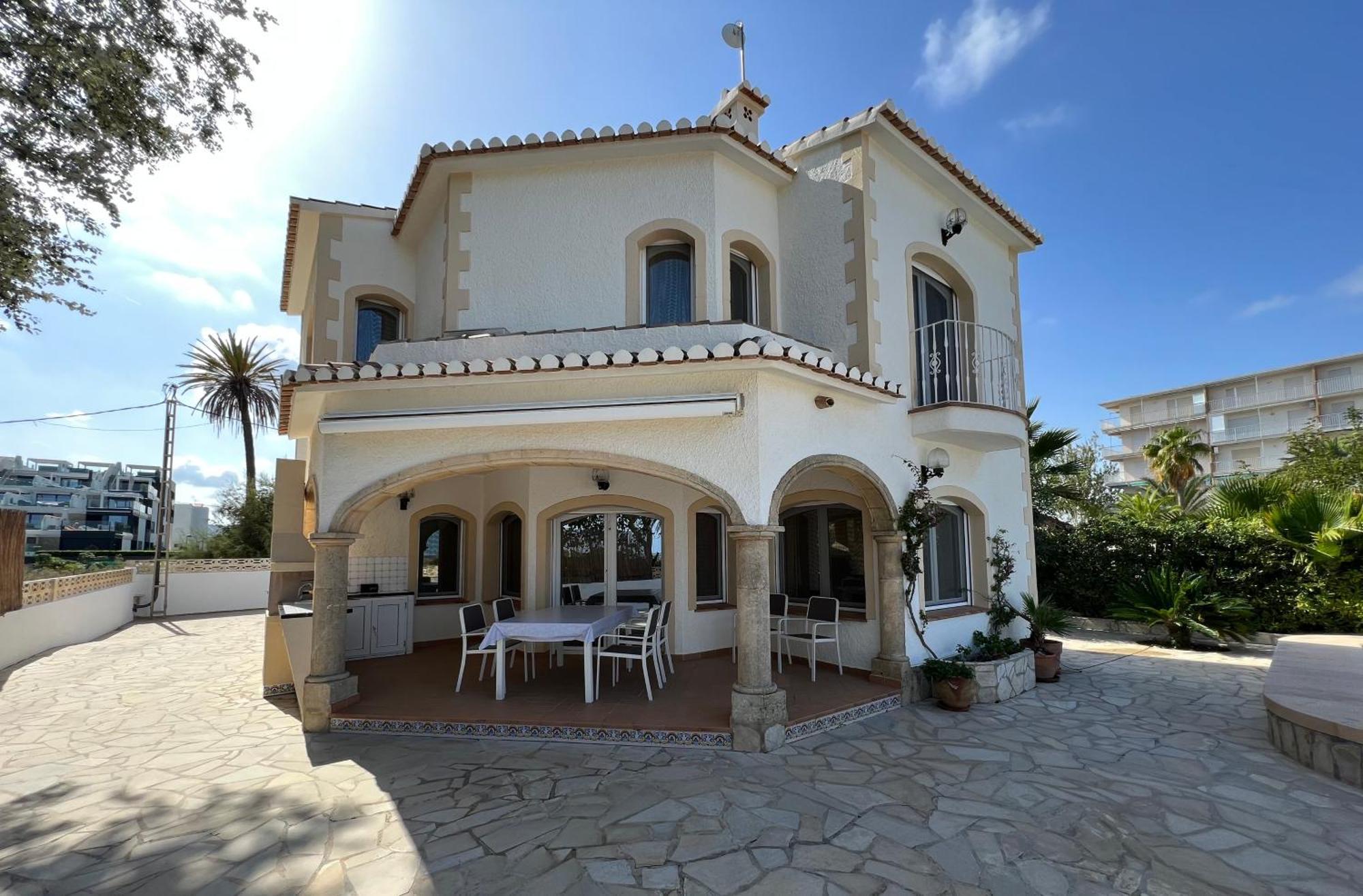 Chalet En La Playa Con Piscina Privada - Holavivienda Inmobiliaria Denia Exterior foto